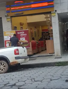 Loja / Salão / Ponto Comercial à venda, 220m² no Centro, Viçosa