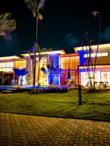 Casa de Condomínio com 5 Quartos à venda, 654m² no , Mata de São João