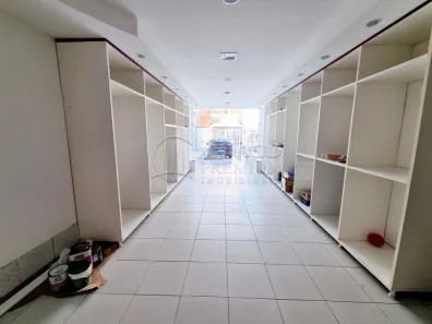 Casa com 3 Quartos à venda, 400m² no São José, Aracaju