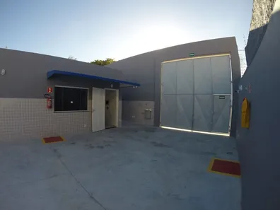 Galpão / Depósito / Armazém à venda, 408m² no Coroa do Meio, Aracaju