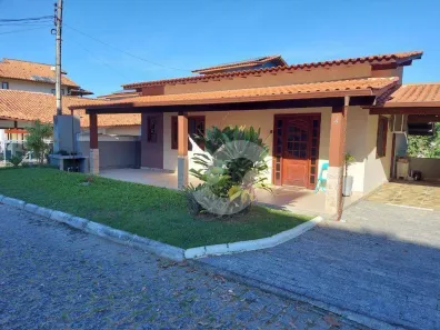 Casa de Condomínio com 3 Quartos à venda, 267m² no Badu, Niterói