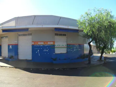 Loja / Salão / Ponto Comercial para alugar, 150m² no Parque São José, Cravinhos