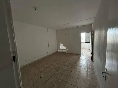 Conjunto Comercial / Sala para alugar, 40m² no Aterrado, Volta Redonda