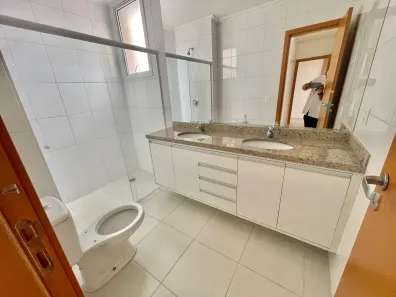 Apartamento com 3 Quartos para alugar, 155m² no Vila Edmundo, Taubaté