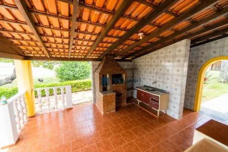 Casa de Condomínio com 4 Quartos à venda, 500m² no Região dos Lagos, Brasília