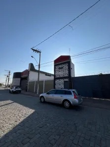 Galpão / Depósito / Armazém para venda ou aluguel, 3200m² no Parque Jóquei Club, Campos dos Goytacazes