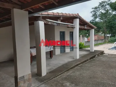 Fazenda / Sítio / Chácara com 3 Quartos à venda, 80m² no Padre Marcelo, Caçapava