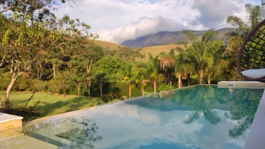 Casa de Condomínio com 3 Quartos à venda, 250m² no , Paty do Alferes