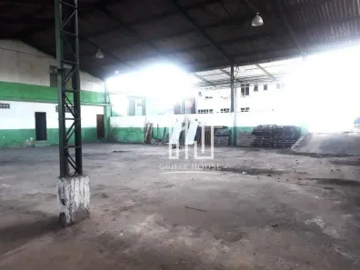 Galpão / Depósito / Armazém para venda ou aluguel, 1500m² no Chácaras Rio-Petrópolis, Duque de Caxias