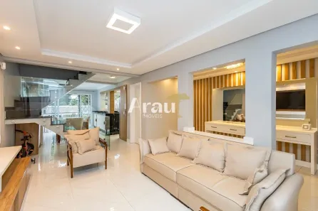 Sobrado com 3 Quartos à venda, 225m² no Loteamento Montparnasse, Almirante Tamandaré