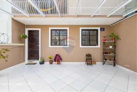 Sobrado com 3 Quartos à venda, 100m² no Ahú, Curitiba