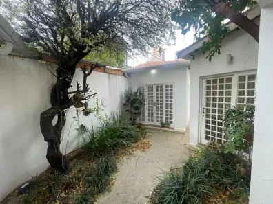Prédio Inteiro com 1 Quarto para venda ou aluguel, 174m² no Cambuí, Campinas