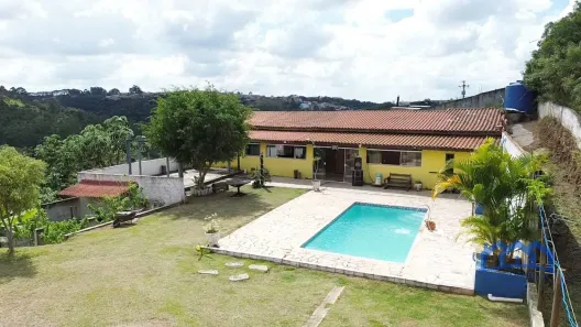 Fazenda / Sítio / Chácara com 4 Quartos à venda, 1000m² no , Mairinque