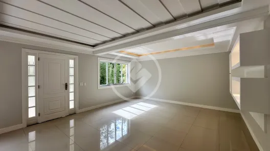 Casa de Condomínio com 3 Quartos à venda, 270m² no Parque do Imbui, Teresópolis