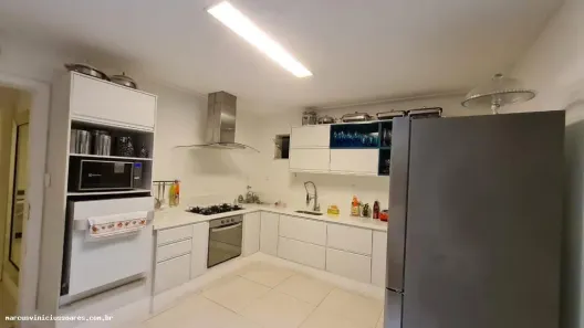 Casa de Condomínio com 4 Quartos para alugar, 850m² no Busca Vida (Abrantes), Camaçari