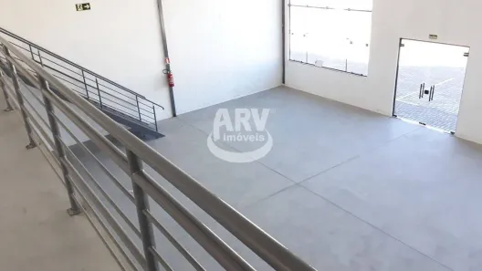 Loja / Salão / Ponto Comercial para alugar, 307m² no Distrito Industrial Ritter, Cachoeirinha