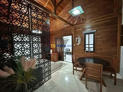 Casa com 4 Quartos à venda, 185m² no Meia Praia, Navegantes