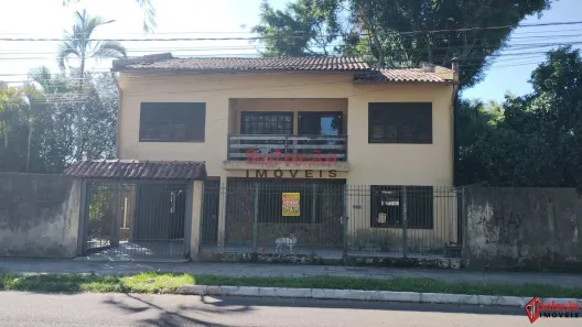 Sobrado com 4 Quartos à venda, 187m² no Niterói, Canoas