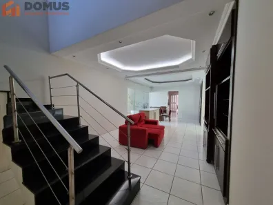 Casa com 4 Quartos à venda, 326m² no Jardim Macarenko, Sumaré