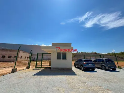 Galpão / Depósito / Armazém para venda ou aluguel, 2000m² no Imboassica, Macaé