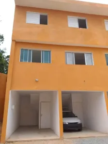 Casa de Condomínio com 2 Quartos para alugar, 75m² no Jardim São João, Jandira