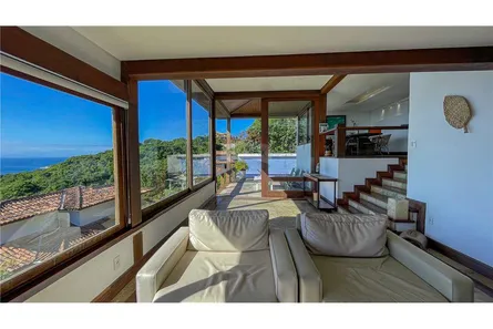 Casa de Condomínio com 5 Quartos à venda, 196m² no Village de Búzios, Armação dos Búzios