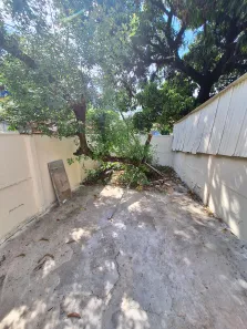 Casa com 1 Quarto para alugar, 45m² no Centro, Belford Roxo