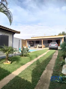 Fazenda / Sítio / Chácara com 3 Quartos à venda, 750m² no , Mairinque