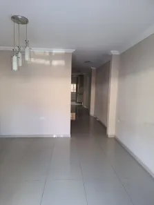 Casa com 3 Quartos para alugar, 190m² no Imbiribeira, Recife