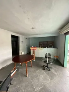 Loja / Salão / Ponto Comercial à venda, 244m² no Centro, Itatiba