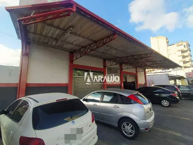 Galpão / Depósito / Armazém à venda, 800m² no São João, Itajaí