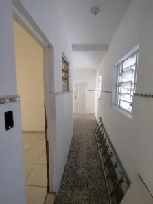Sobrado com 2 Quartos para alugar, 55m² no Engenhoca, Niterói