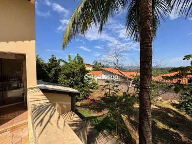 Fazenda / Sítio / Chácara com 5 Quartos à venda, 440m² no , Ipeúna