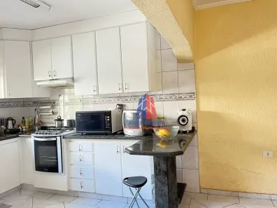 Sobrado com 3 Quartos à venda, 220m² no Jardim Amélia, Americana