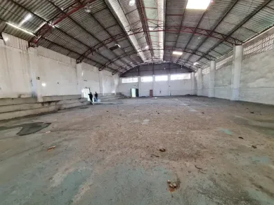 Galpão / Depósito / Armazém à venda, 1990m² no Parque São Luis, Cubatão