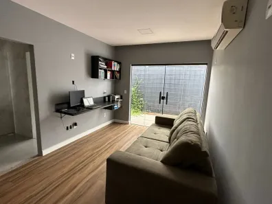 Casa de Condomínio com 3 Quartos para venda ou aluguel, 350m² no Parque Rodoviário, Campos dos Goytacazes