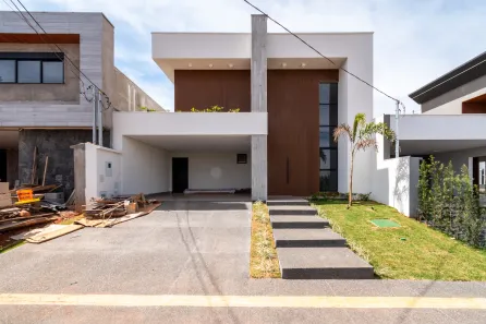Casa de Condomínio com 4 Quartos à venda, 214m² no Jardins Capri, Senador Canedo