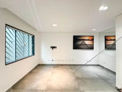 Casa de Condomínio com 2 Quartos para alugar, 100m² no Vila Guilhermina, São Paulo
