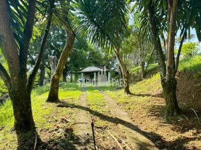 Fazenda / Sítio / Chácara com 7 Quartos à venda, 66000m² no Maraporã, Cachoeiras de Macacu