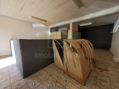 Loja / Salão / Ponto Comercial para alugar, 50m² no Chácara Braz Miraglia, Jaú