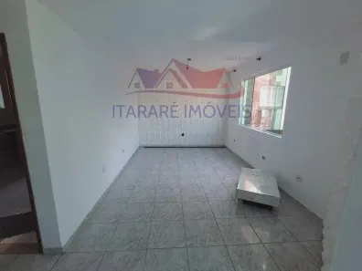 Casa com 3 Quartos para alugar, 110m² no Vila Voturua, São Vicente