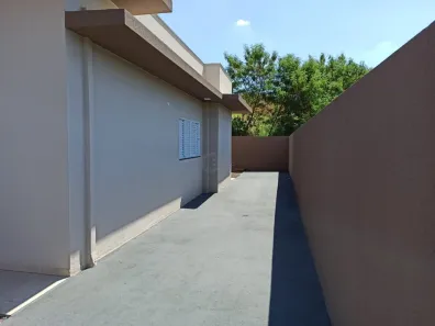 Casa com 2 Quartos à venda, 68m² no Angelo Maggi, Ibiporã