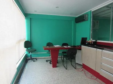 Conjunto Comercial / Sala para alugar, 1000m² no Parque Nova Jandira, Jandira