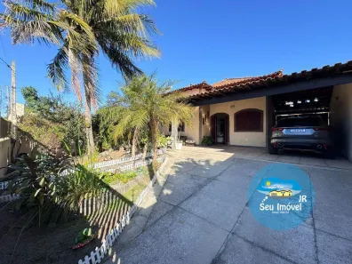 Casa com 3 Quartos à venda, 360m² no Vila Capri, Araruama