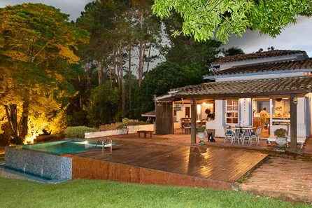 Fazenda / Sítio / Chácara com 3 Quartos à venda, 300m² no , Alambari