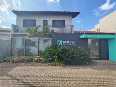 Sobrado para alugar, 250m² no Centro, Arapongas