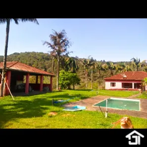 Fazenda / Sítio / Chácara com 3 Quartos à venda, 48000m² no Sao Lourenco, Juquitiba