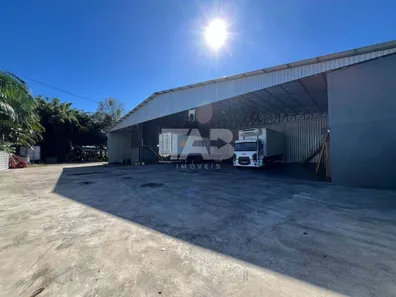 Loja / Salão / Ponto Comercial à venda, 600m² no Espinheiros, Itajaí