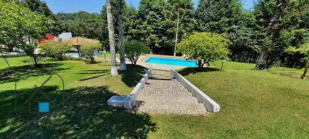 Fazenda / Sítio / Chácara com 4 Quartos à venda, 465m² no Luiz Carlos, Guararema