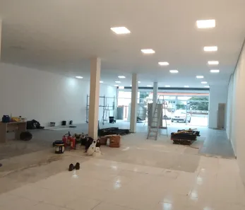 Loja / Salão / Ponto Comercial para alugar, 500m² no Ita Park, Itapecerica da Serra